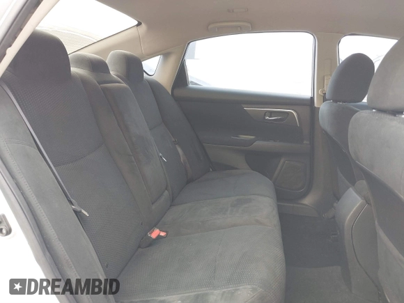2015 Nissan Altima 2.5 S with VIN 1N4AL3AP4FN319380, listed as a IAAI auction lot 41477898 with 107,777 mi miles. Bid and sale history available at carsss.com. Image 8.