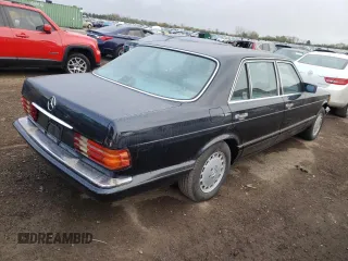 1989 Mercedes-Benz 420 with VIN WDBCA35E2KA496382, listed as a Copart auction lot 75454694 with 128,060 mi miles and Clean Title. Bid and sale history available at carsss.com. Image 3.