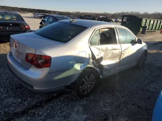 2006 Volkswagen Jetta Sedan 1.9L TDI with VIN 3VWST71K06M657117, listed as a Copart auction lot 45671155 with 344,337 mi miles and Salvage Title. Bid and sale history available at carsss.com. Image 3.