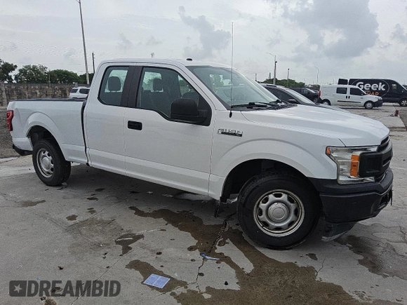 2018 Ford F-150 XL z VIN 1FTEX1CP4JFC55703, wystawiony jako Copart lot #58748825 z przebiegiem 152 891 mil mil oraz Czysty tytuł • Clean title. Historia ofert i sprzedaży dostępna na DreamBid. Obrazek 4.