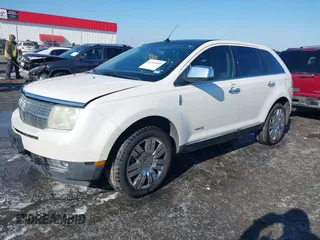 2009 Lincoln MKX with VIN 2LMDU68C49BJ03277, listed as a IAAI auction lot 41342935 with 140,674 mi miles. Bid and sale history available at carsss.com. Image 18.