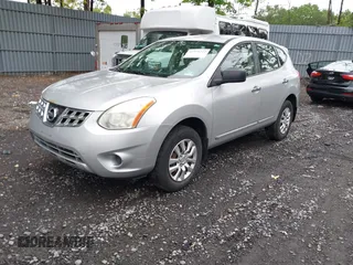 2012 Nissan Rogue S z VIN JN8AS5MV7CW701982, wystawiony jako IAAI lot #42371222 z przebiegiem 171 770 mil mil oraz . Historia ofert i sprzedaży dostępna na DreamBid. Obrazek 2.