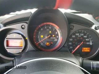 2016 Nissan 370Z z VIN JN1AZ4EH2GM935381, wystawiony jako Copart lot #83220624 z przebiegiem 56 907 mil mil oraz Szkoda całkowita • Salvage title. Historia ofert i sprzedaży dostępna na DreamBid. Obrazek 9.
