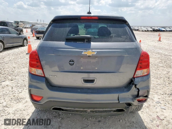 2020 Chevrolet Trax LS with VIN 3GNCJKSB9LL155083, listed as a Copart auction lot 61875195 with 88,417 mi miles and Salvage title. Bid and sale history available at DreamBid. Image 6.