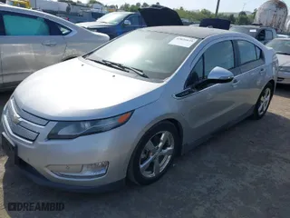 2012 Chevrolet Volt with VIN 1G1RD6E46CU108008, listed as a IAAI auction lot 42035635 with 135,631 mi miles. Bid and sale history available at carsss.com. Image 2.