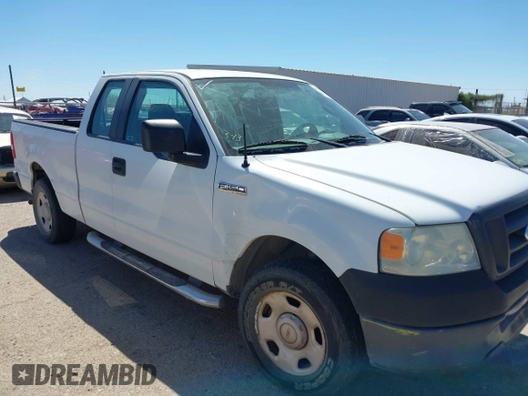 2007 Ford F-150 STX with VIN 1FTRX12W67NA51557, listed as a IAAI auction lot 41799858 with 107,210 mi miles and . Bid and sale history available at DreamBid. Image 1.