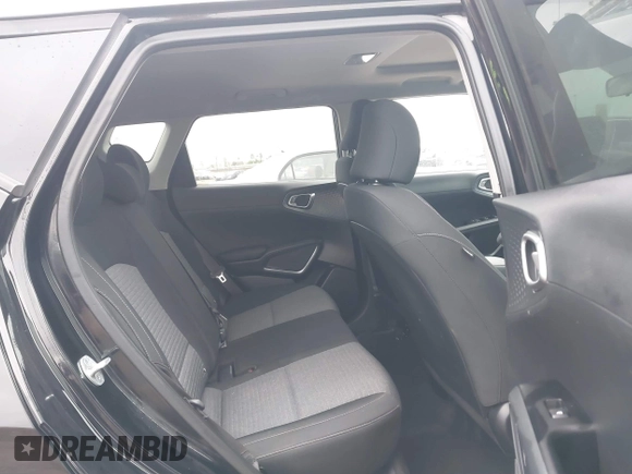 2021 Kia Soul GT-Line with VIN KNDJ63AU4M7138014, listed as a IAAI auction lot 41271237 with 43,124 mi miles and . Bid and sale history available at DreamBid. Image 8.