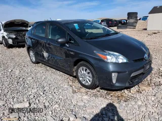 2012 Toyota Prius with VIN JTDKN3DP0C3011716, listed as a Copart auction lot 48124385 with 217,871 mi miles and Salvage Title. Bid and sale history available at DreamBid. Image 13.