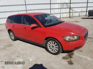 2005 Volvo V50 с VIN YV1MW390452052760, выставлен на аукционе Copart как лот 77257134 с пробегом 121 335 миль миль и Чистый • Clean title. История ставок и продаж доступна на DreamBid. Изображение 4.