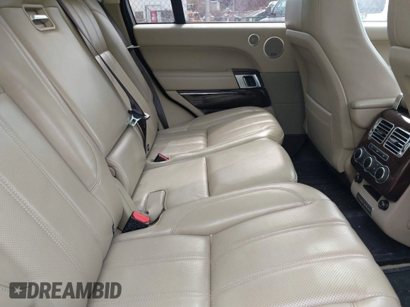 2014 Land Rover Range Rover HSE with VIN SALGS2WFXEA178248, listed as a IAAI auction lot 41890641 with 97,862 mi miles and . Bid and sale history available at DreamBid. Image 8.