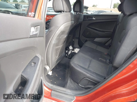 2016 Hyundai Tucson Sport with VIN KM8J33A20GU154428, listed as a IAAI auction lot 41722993 with 76,091 mi miles. Bid and sale history available at carsss.com. Image 8.