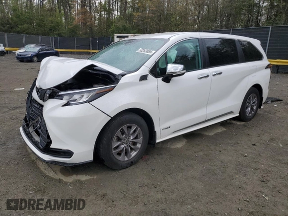 2021 Toyota Sienna LE with VIN 5TDKSKFC1MS013343, listed as a Copart auction lot 53263885 with 41,805 mi miles and Salvage title. Bid and sale history available at DreamBid. Image 1.