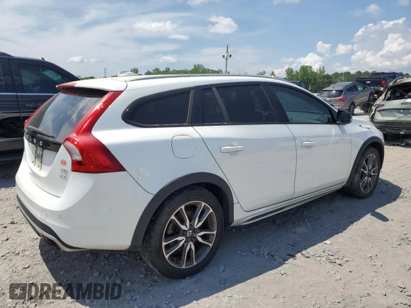 2016 Volvo V60 T5 z VIN YV4612HK0G1015978, wystawiony jako Copart lot #54699005 z przebiegiem 95 121 mil mil oraz Czysty tytuł • Clean title. Historia ofert i sprzedaży dostępna na DreamBid. Obrazek 3.