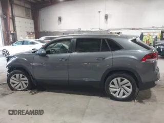 2023 Volkswagen Atlas SE with VIN 1V2KC2CA2PC207030, listed as a IAAI auction lot 42036106 with 38,368 mi miles and . Bid and sale history available at DreamBid. Image 14.