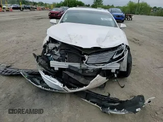 2015 Lincoln MKZ with VIN 3LN6L2J99FR602863, listed as a Copart auction lot 56679335 with 33,859 mi miles and Salvage title. Bid and sale history available at DreamBid. Image 13.