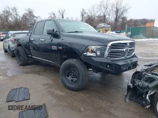 2015 Ram 1500 Big Horn with VIN 1C6RR6GT5FS510977, listed as a IAAI auction lot 41335127 with 139,640 mi miles. Bid and sale history available at carsss.com. Image 1.
