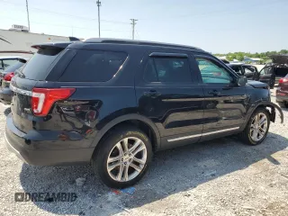 2017 Ford Explorer XLT z VIN 1FM5K8D88HGA57298, wystawiony jako Copart lot #58889865 z przebiegiem 142 107 mil mil oraz Szkoda całkowita • Salvage title. Historia ofert i sprzedaży dostępna na DreamBid. Obrazek 3.