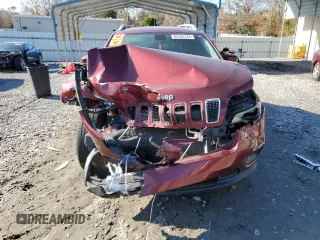 2019 Jeep Cherokee Latitude Plus with VIN 1C4PJLLN3KD147512, listed as a Copart auction lot 85783124 with 109,606 mi miles and Salvage title. Bid and sale history available at DreamBid. Image 5.