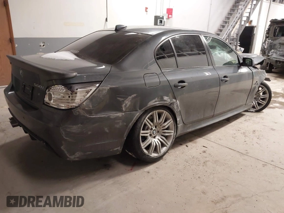 2008 BMW 5 Series 550i with VIN WBANW53578CT53867, listed as a IAAI auction lot 41589993 with 134,927 mi miles and . Bid and sale history available at carsss.com. Image 4.
