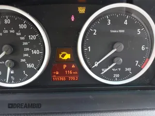 2006 BMW 6 Series 650Ci with VIN WBAEH13436CR50523, listed as a IAAI auction lot 42046873 with 111,765 mi miles. Bid and sale history available at carsss.com. Image 7.