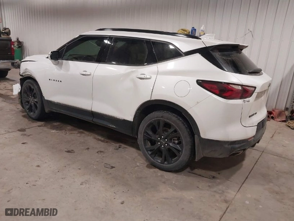 2021 Chevrolet Blazer RS with VIN 3GNKBKRS8MS517992, listed as a IAAI auction lot 41579870 with 44,503 mi miles. Bid and sale history available at carsss.com. Image 3.
