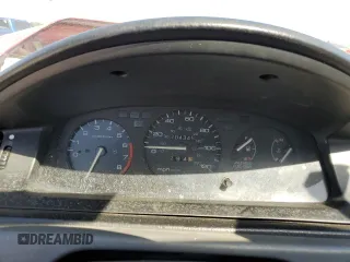 1993 Honda Civic z VIN 2HGEH2379PH508221, wystawiony jako Copart lot #49275795 z przebiegiem 204 345 mil mil oraz Szkoda całkowita • Salvage title. Historia ofert i sprzedaży dostępna na DreamBid. Obrazek 9.