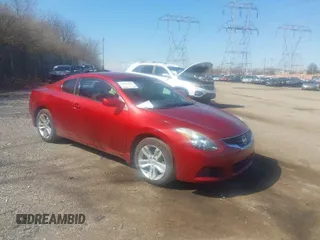 2013 Nissan Altima S with VIN 1N4AL2EP6DC288680, listed as a IAAI auction lot 41837264 with 52,439 mi miles and . Bid and sale history available at DreamBid. Image 1.