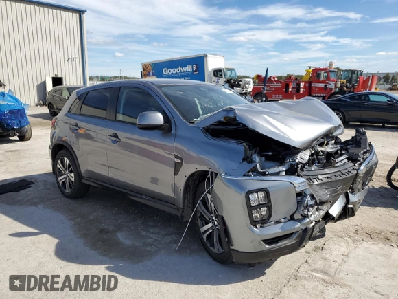 2024 Mitsubishi Outlander S z VIN JA4ARUAU6RU023852, wystawiony jako Copart lot #42507375 z przebiegiem 206 mil mil oraz Nie do naprawy • Non repairable. Historia ofert i sprzedaży dostępna na DreamBid. Obrazek 4.