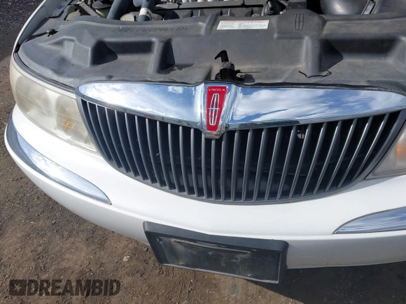 1999 Lincoln Continental с VIN 1LNHM97V2XY708917, выставлен на аукционе IAAI как лот 42282254 с пробегом 283 827 миль миль и . История ставок и продаж доступна на DreamBid. Изображение 6.