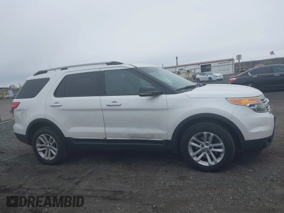 2013 Ford Explorer XLT with VIN 1FM5K8D87DGB07831, listed as a IAAI auction lot 42010689 with 202,306 mi miles and . Bid and sale history available at carsss.com. Image 13.