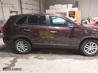 2014 Kia Sorento LX with VIN 5XYKT3A63EG429977, listed as a IAAI auction lot 41537822 with 121,423 mi miles. Bid and sale history available at carsss.com. Image 13.