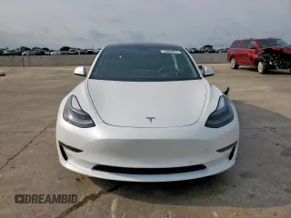 2021 Tesla Model 3 Standard Range Plus z VIN 5YJ3E1EAXMF016770, wystawiony jako Copart lot #55045515 z przebiegiem 38 585 mil mil oraz Szkoda całkowita • Salvage title. Historia ofert i sprzedaży dostępna na DreamBid. Obrazek 5.