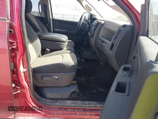 2012 Ram 2500 ST с VIN 3C6TD5CT6CG253674, выставлен на аукционе IAAI как лот 41737833 с пробегом 120 966 миль миль и . История ставок и продаж доступна на DreamBid. Изображение 5.