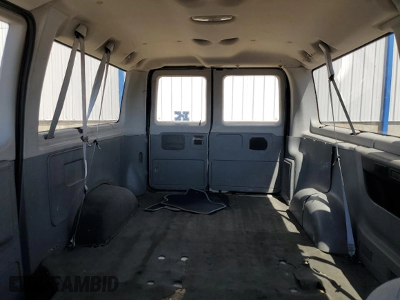 2008 Ford Econoline Passenger XL with VIN 1FMNE11L48DA80599, listed as a Copart auction lot 52532405 with 263,848 mi miles and Non Repairable. Bid and sale history available at carsss.com. Image 10.
