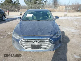 2017 Hyundai Elantra SE z VIN 5NPD74LF8HH187040, wystawiony jako IAAI lot #41350743 z przebiegiem 78 119 mil mil oraz . Historia ofert i sprzedaży dostępna na DreamBid. Obrazek 12.