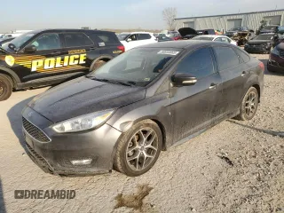 2016 Ford Focus SE z VIN 1FADP3F26GL262613, wystawiony jako Copart lot #50833865 z przebiegiem 170 809 mil mil oraz Szkoda całkowita • Salvage title. Historia ofert i sprzedaży dostępna na DreamBid. Obrazek 1.