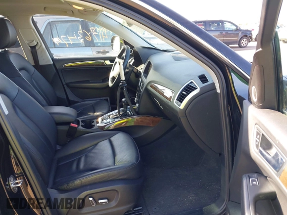 2016 Audi Q5 Premium Plus with VIN WA1L2AFP6GA038817, listed as a IAAI auction lot 41763474 with 75,490 mi miles. Bid and sale history available at carsss.com. Image 5.