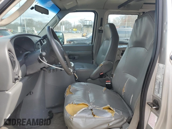 2003 Ford Econoline Cargo with VIN 1FTRE14213HA29118, listed as a Copart auction lot 50931965 with 255,312 mi miles and Salvage Title. Bid and sale history available at carsss.com. Image 7.
