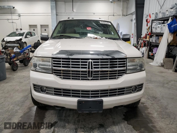 2009 Lincoln Navigator with VIN 5LMFU28549LJ00830, listed as a Copart auction lot 89405545 with Not provided miles and Non repairable. Bid and sale history available at DreamBid. Image 5.