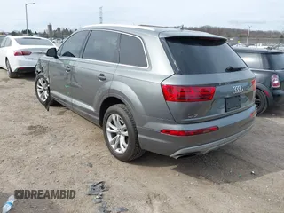 2017 Audi Q7 Premium Plus with VIN WA1LAAF76HD042448, listed as a IAAI auction lot 42030033 with 97,540 mi miles. Bid and sale history available at carsss.com. Image 3.