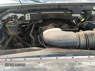 2002 Ford F-150 XLT с VIN 1FTRW08L52KE13463, выставлен на аукционе IAAI как лот 42981953 с пробегом Не указан миль и . История ставок и продаж доступна на DreamBid. Изображение 12.