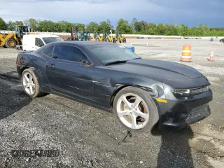 2015 Chevrolet Camaro LT z VIN 2G1FD1E34F9284313, wystawiony jako Copart lot #55575245 z przebiegiem 95 355 mil mil oraz Szkoda całkowita • Salvage title. Historia ofert i sprzedaży dostępna na DreamBid. Obrazek 4.