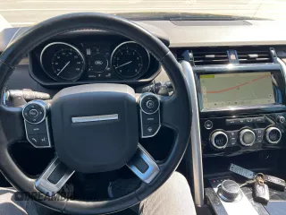 2017 Land Rover Discovery HSE with VIN SALRRBBV7HA045811, listed as a Copart auction lot 56986075 with 142,357 mi miles and Clean Title. Bid and sale history available at DreamBid. Image 7.