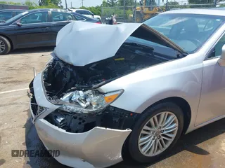 2015 Lexus ES 330 с VIN JTHBK1GGXF2181826, выставлен на аукционе IAAI как лот 42396308 с пробегом 137 077 миль миль и . История ставок и продаж доступна на DreamBid. Изображение 17.