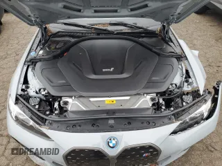 2024 BMW i4 M50 z VIN WBY33AW04RFR97434, wystawiony jako Copart lot #88290805 z przebiegiem 11 355 mil mil oraz Szkoda całkowita • Salvage title. Historia ofert i sprzedaży dostępna na DreamBid. Obrazek 11.