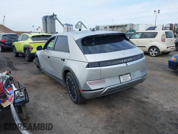 2024 Hyundai Ioniq 5 Limited z VIN KM8KRDDF0RU285367, wystawiony jako IAAI lot #41779126 z przebiegiem 3 567 mil mil oraz . Historia ofert i sprzedaży dostępna na DreamBid. Obrazek 3.