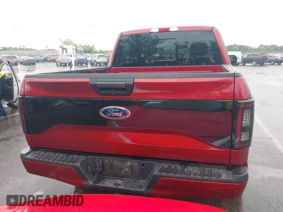 2015 Ford F-150 XLT z VIN 1FTEW1EGXFFD10517, wystawiony jako IAAI lot #42265030 z przebiegiem 110 844 mil mil oraz . Historia ofert i sprzedaży dostępna na DreamBid. Obrazek 16.