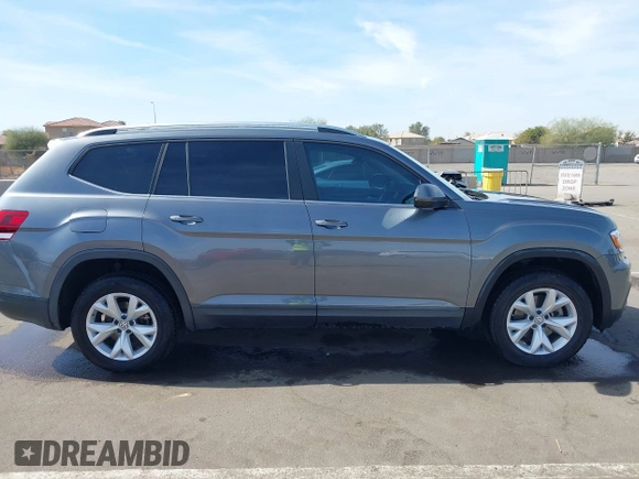 2018 Volkswagen Atlas SE with VIN 1V2DR2CA8JC502499, listed as a IAAI auction lot 41562852 with 142,362 mi miles and . Bid and sale history available at DreamBid. Image 13.