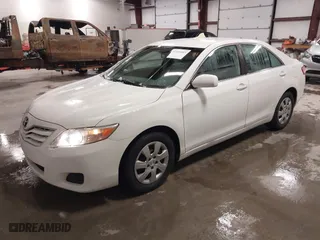 2011 Toyota Camry LE with VIN 4T4BF3EK5BR106945, listed as a IAAI auction lot 41558683 with 118,359 mi miles. Bid and sale history available at carsss.com. Image 2.