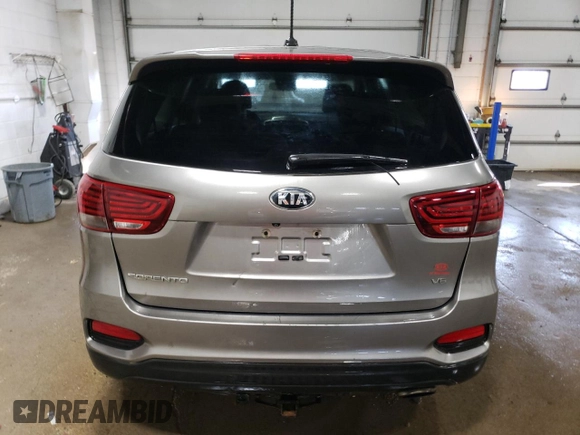 2019 Kia Sorento LX with VIN 5XYPGDA52KG442741, listed as a Copart auction lot 52457625 with 184,067 mi miles and Clean Title. Bid and sale history available at DreamBid. Image 6.
